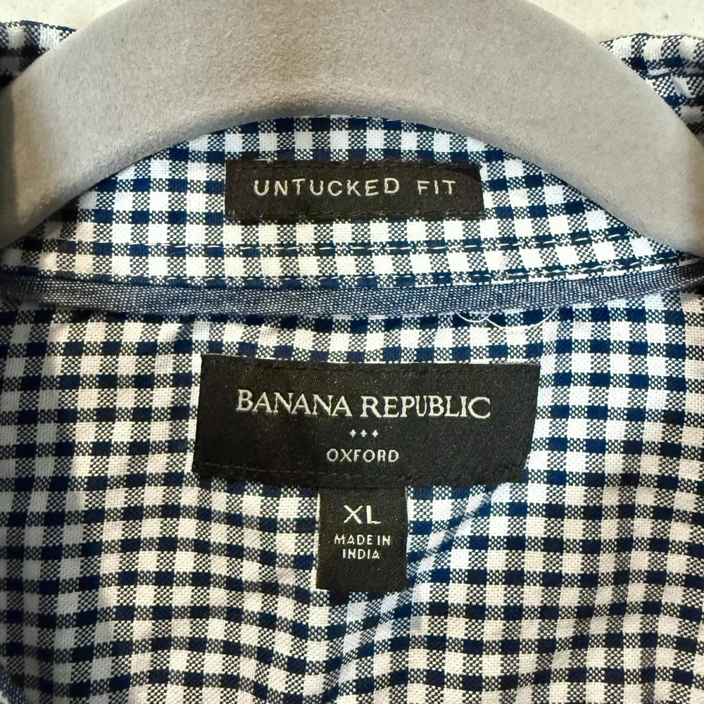 Banana Republic Shirt Mens XL Blue Check Untucked Fit Button‎ Down Oxford Casual